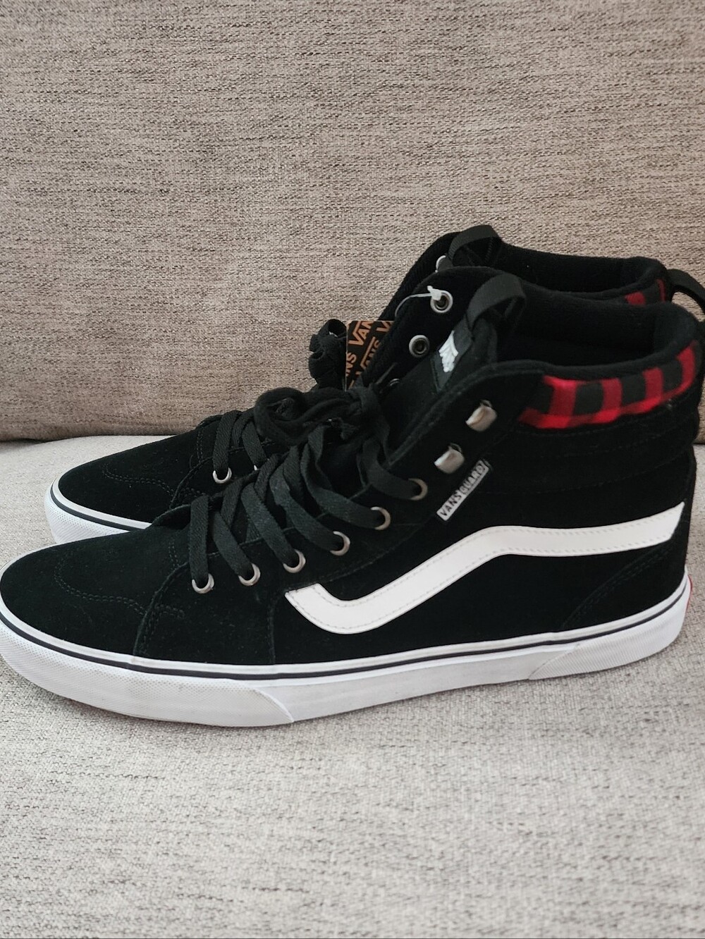 Vans Men's Black High-Top Skate Sneakers